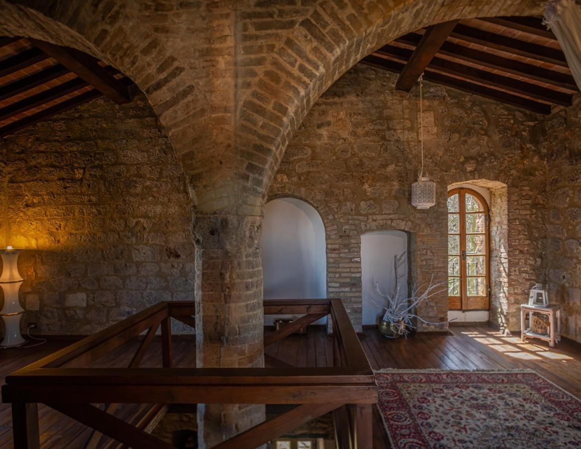 B&B La Torre - Fattoria Di Larniano San Gimignano Kültér fotó