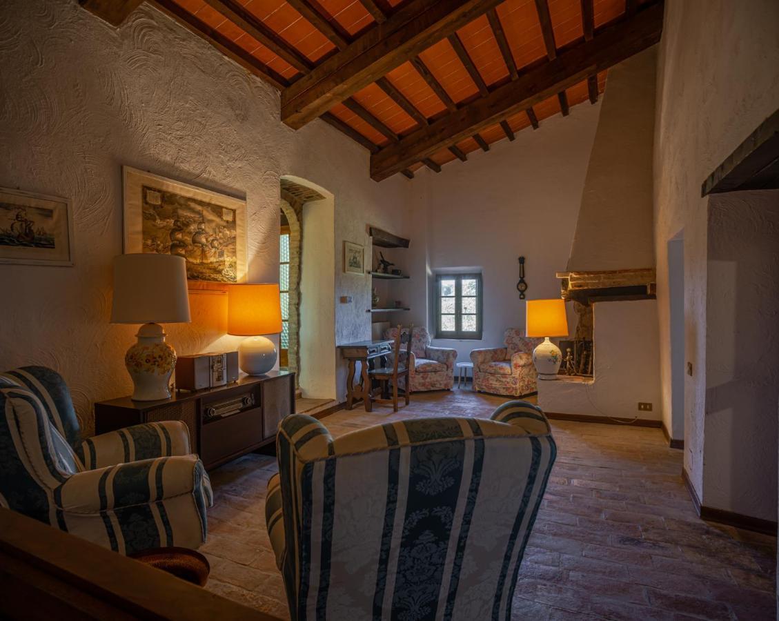 B&B La Torre - Fattoria Di Larniano San Gimignano Kültér fotó